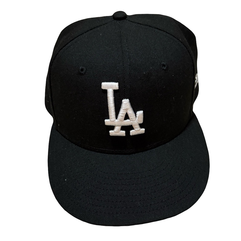 Men’s LA Dodgers Fitted Hat Size 7